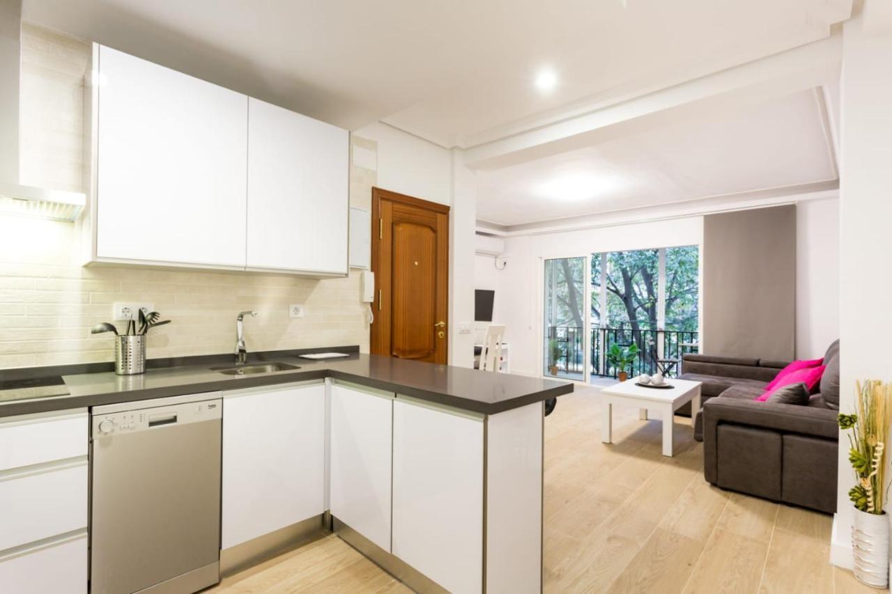 Rentalsevilla Plaza De La Alfalfa Luaran gambar